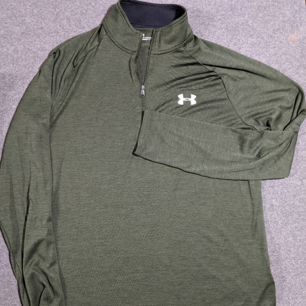 Under Armour Men's UA Tech 1/4 Zip Loose Heat Gear Long Sleeve Shirt Medium